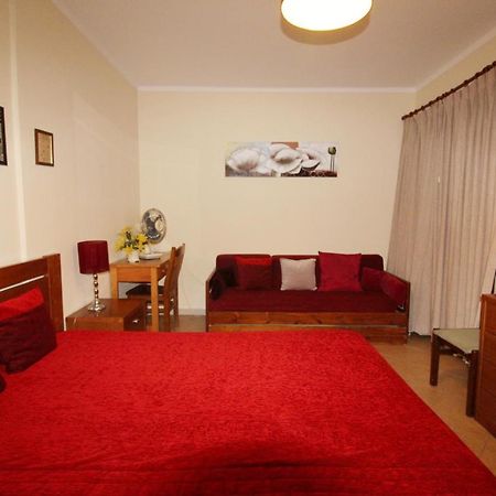 Charming Apartment In Portimao With Pool Esterno foto